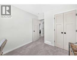 66 Rivercrest Common - photo 31
