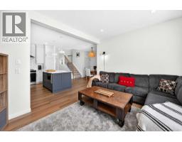 66 Rivercrest Common - photo 13