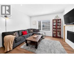 66 Rivercrest Common - photo 14