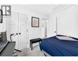 66 Rivercrest Common - photo 33