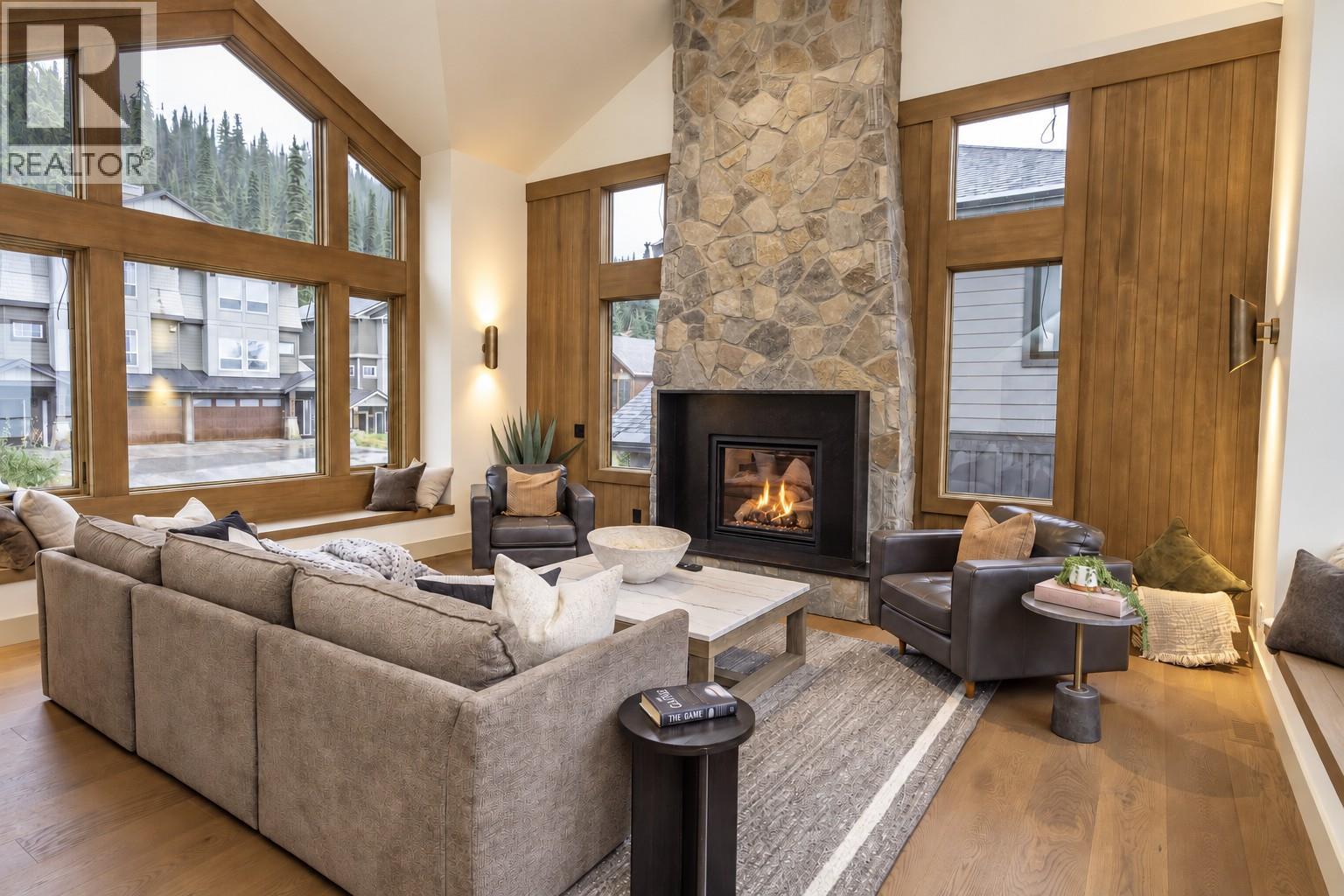 205 Grizzly Ridge Trail, Big White