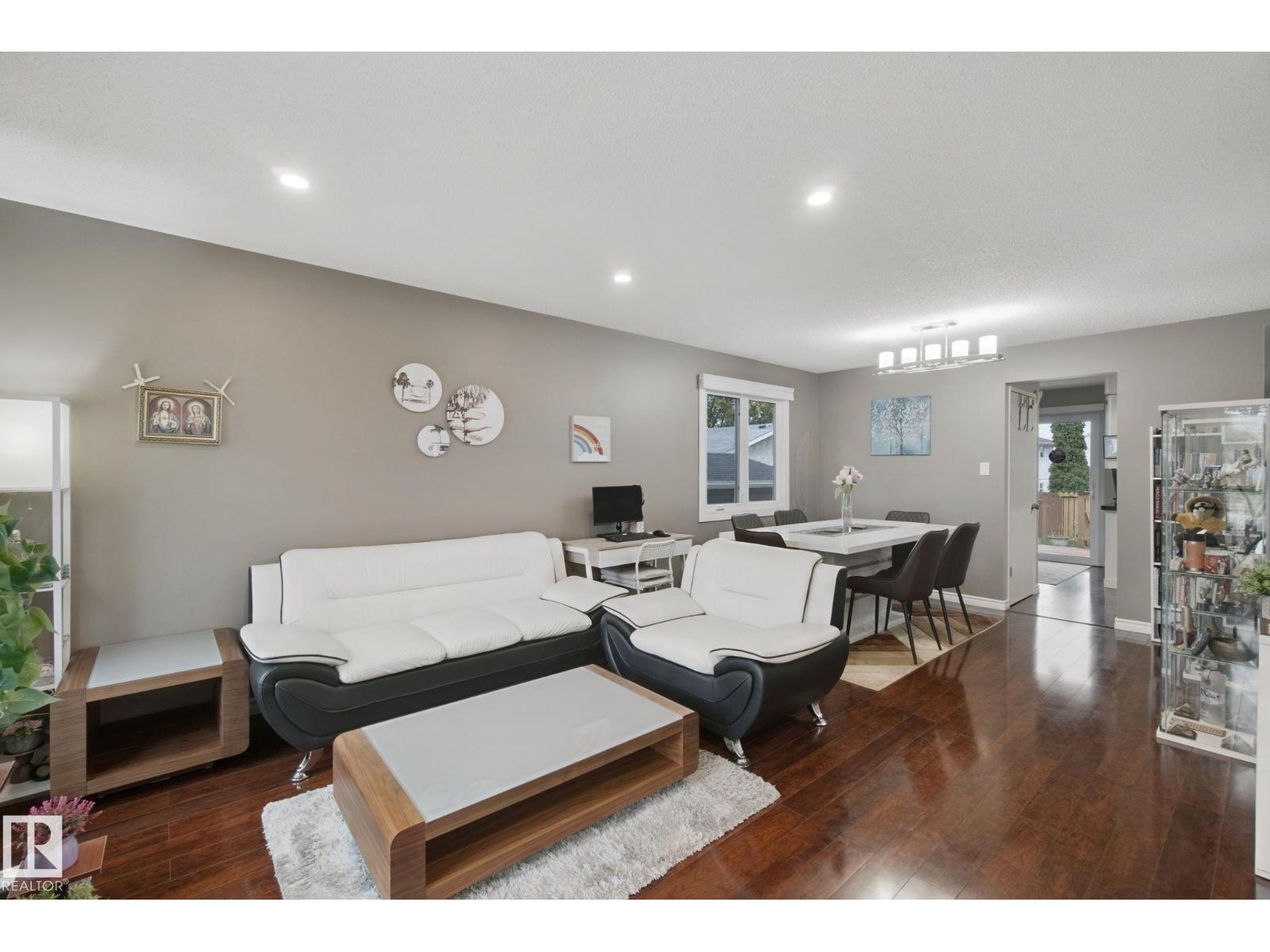 18525 86A AV NW - 8