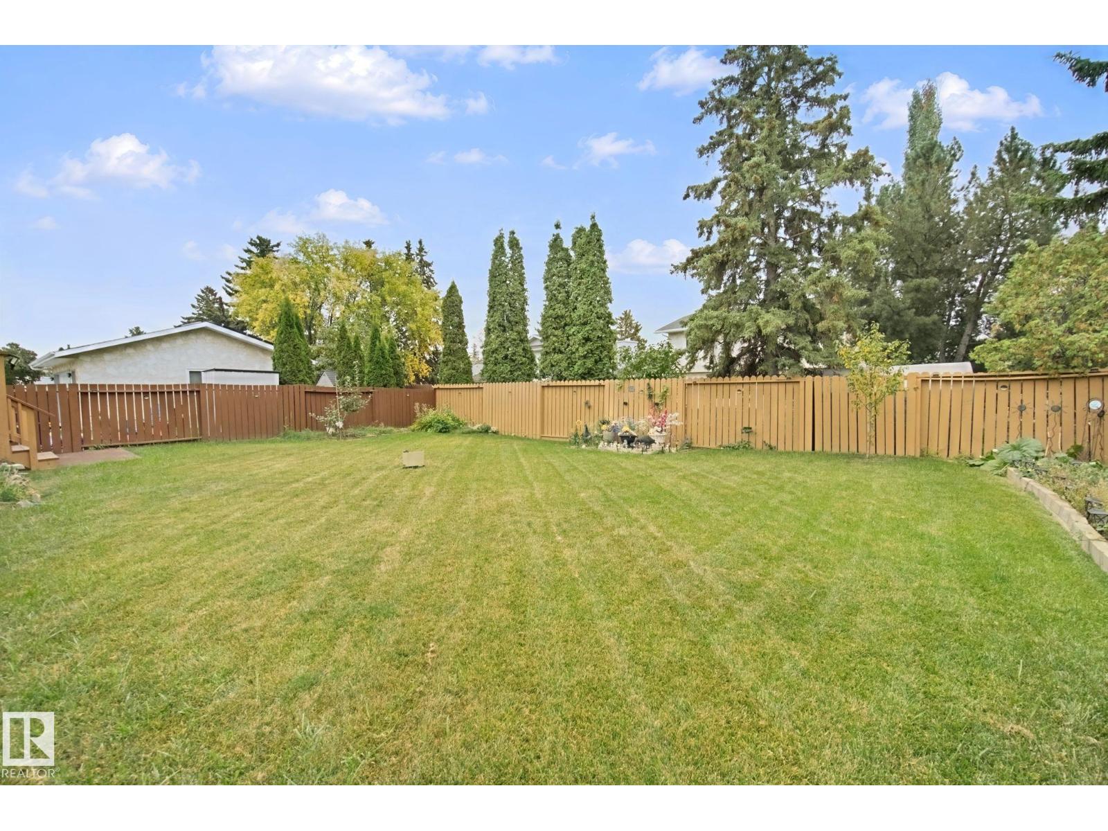 18525 86A AV NW - 69