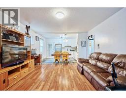 Eat in kitchen - 702 17 Avenue Nw, Calgary, AB T2M0N7 Photo 6