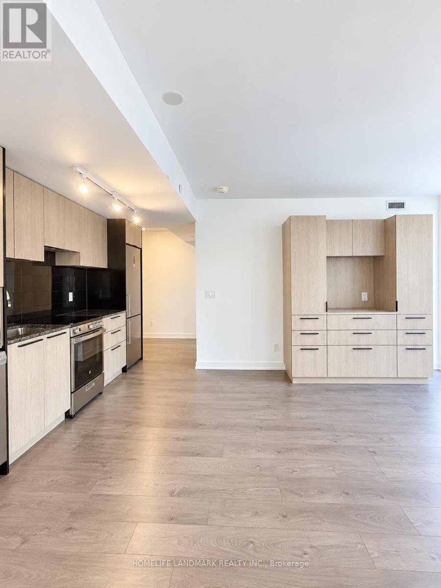 #905 501 YONGE STREET - 2