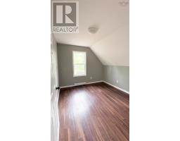 938 George Street, Sydney, NS B1P1M3 Photo 27