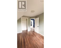 938 George Street, Sydney, NS B1P1M3 Photo 30