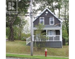 Bedroom - 938 George Street, Sydney, NS B1P1M3 Photo 6