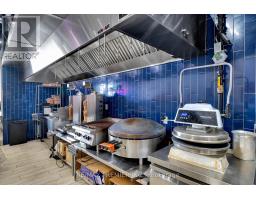 104 - 2151 St. Clair Avenue, Toronto, ON M6N1K5 Photo 12