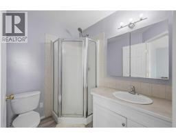 142 Robinson, Penhold, AB T0M1R0 Photo 18