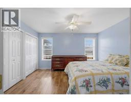 142 Robinson, Penhold, AB T0M1R0 Photo 15