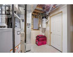 142 Robinson, Penhold, AB T0M1R0 Photo 23