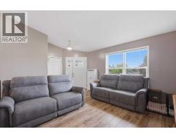 Recreational, Games room - 142 Robinson, Penhold, AB T0M1R0 Photo 11