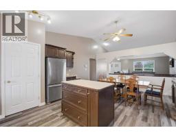 Primary Bedroom - 142 Robinson, Penhold, AB T0M1R0 Photo 7