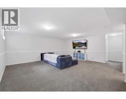 142 Robinson, Penhold, AB T0M1R0 Photo 19