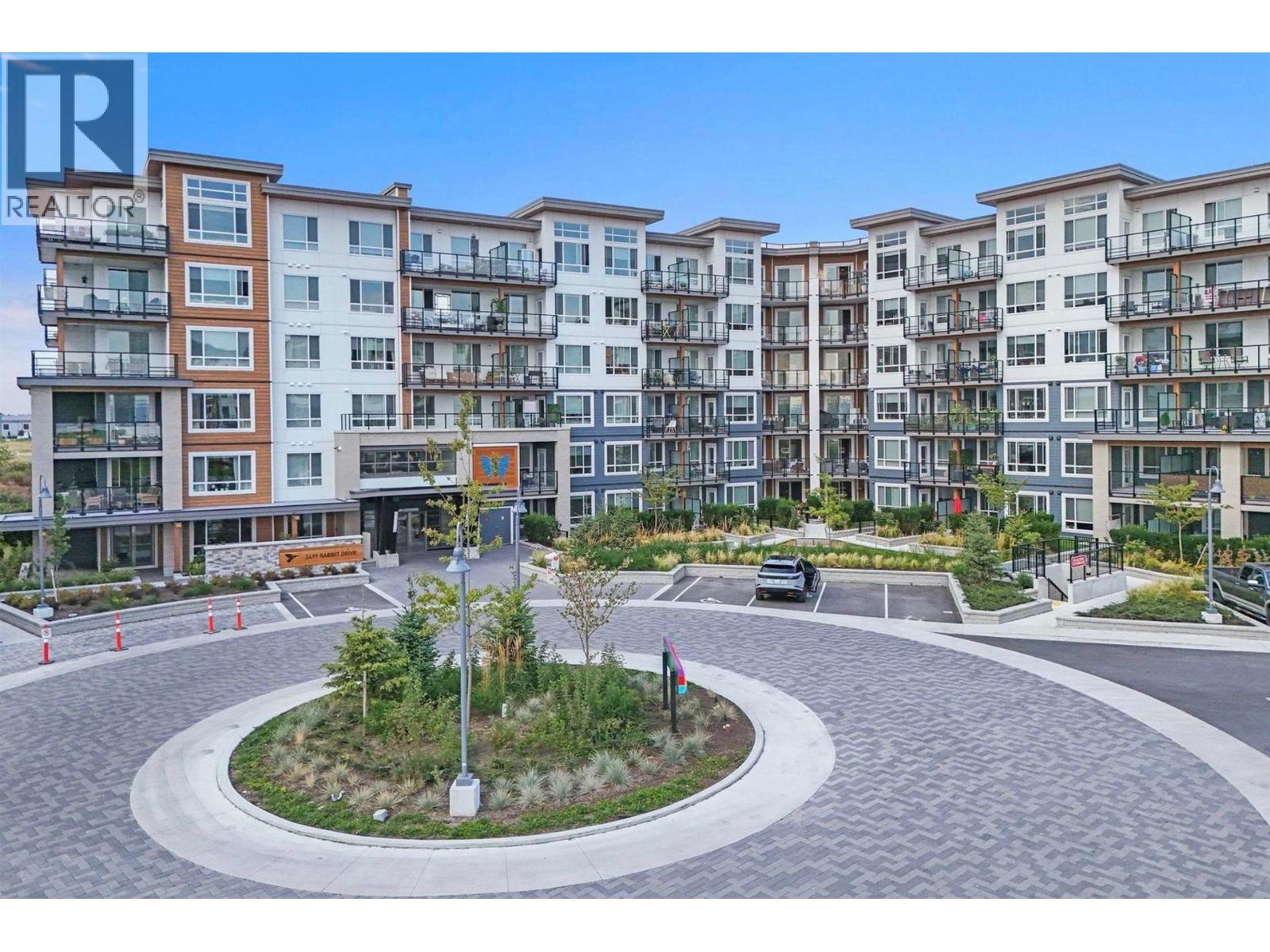 #402 2499 RABBIT Drive, Tsawwassen, British Columbia, V4M0G4, Tsawwassen, British Columbia — photo 1 of 5