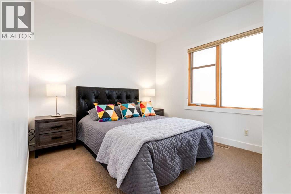 1601 21 Avenue SW - photo 26