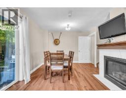 4pc Bathroom - 2, 821 Mcdougall Road Ne, Calgary, AB T2E5A2 Photo 9