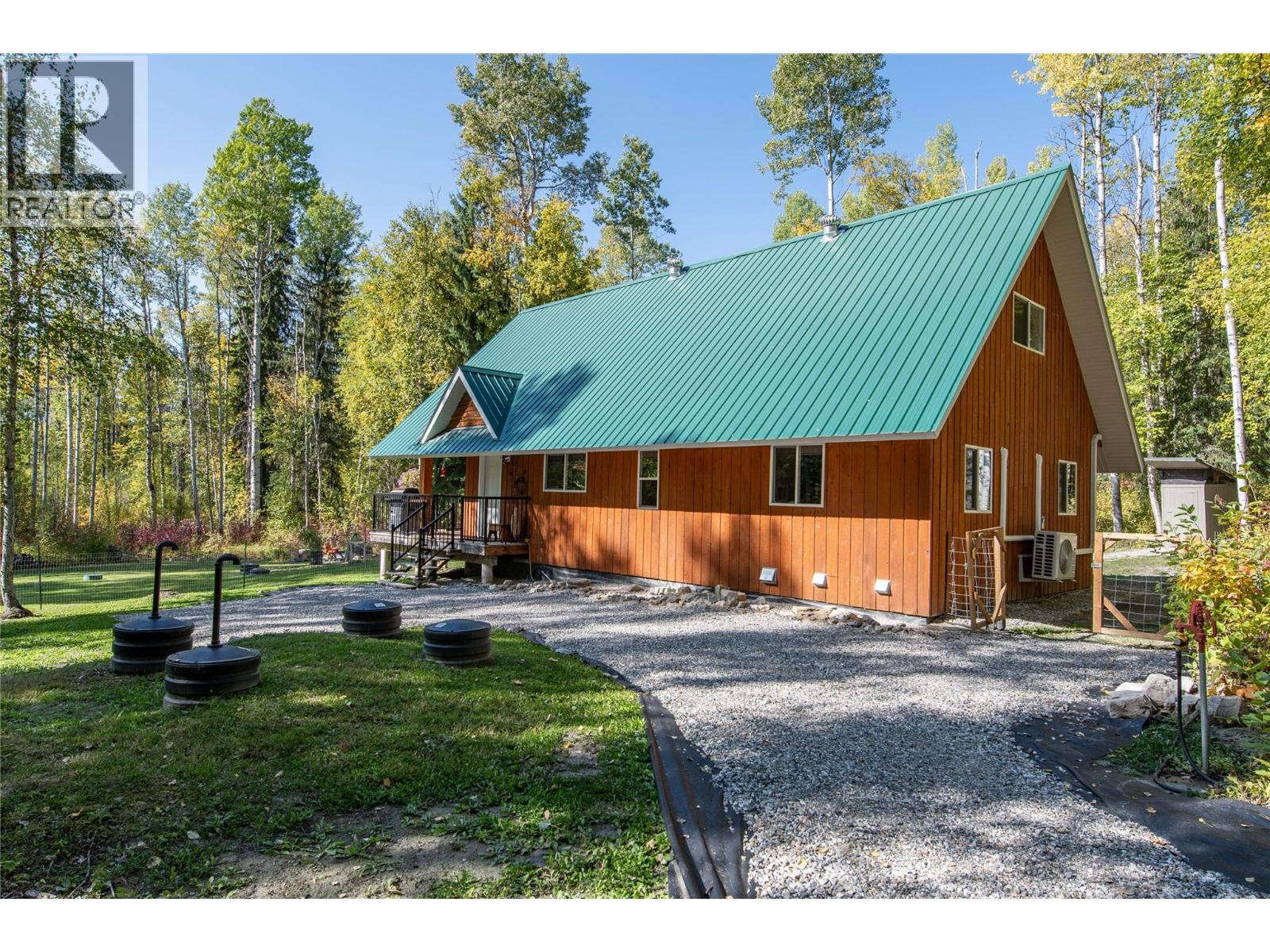 1506 HARTLEY Road - Image 35