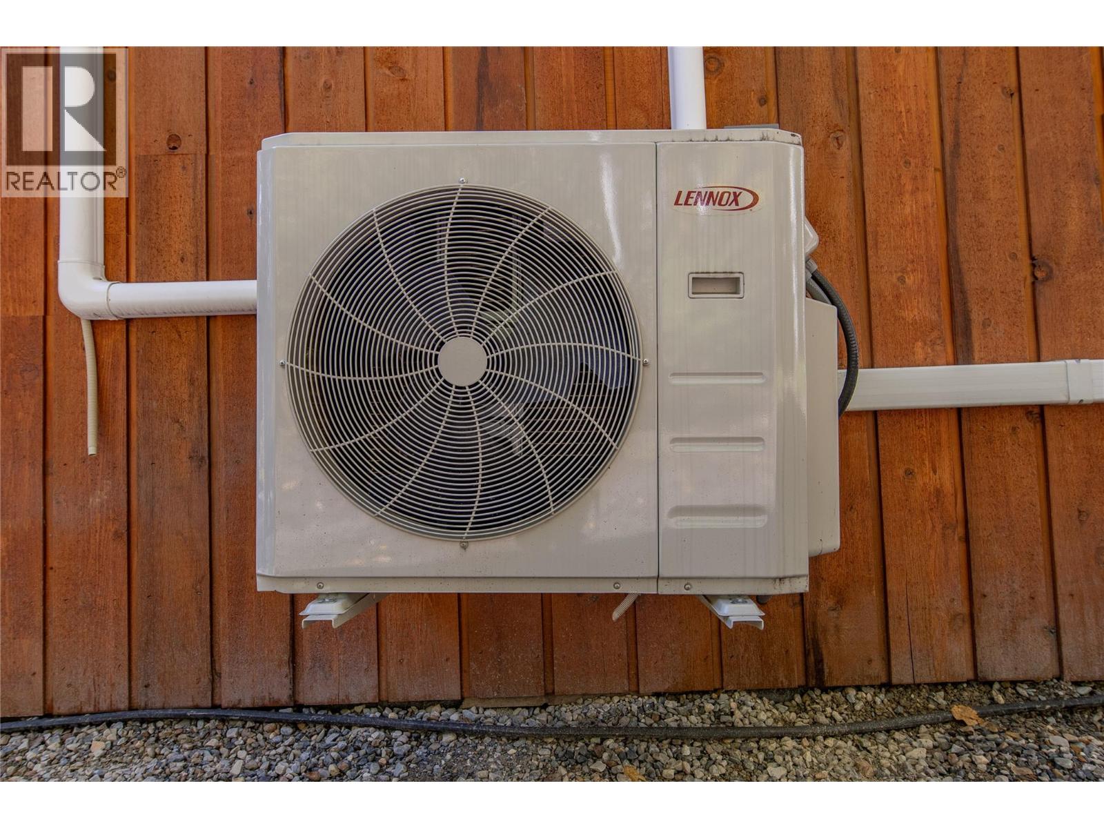1506 HARTLEY Road - Image 50