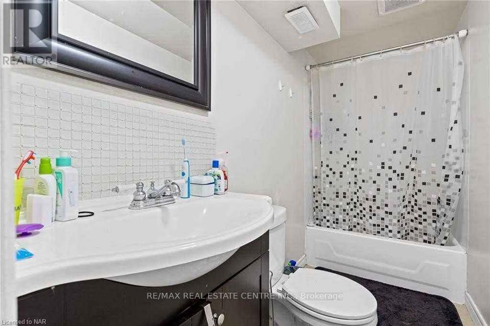 2 STEWART AVENUE, Thorold (Thorold Downtown) — photo 9