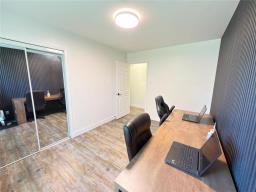 740 Pepperloaf Crescent, Winnipeg, MB R3R1G3 Photo 21