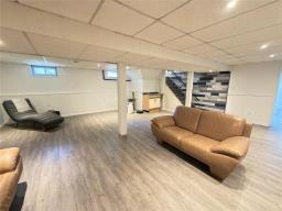 740 Pepperloaf Crescent, Winnipeg, MB R3R1G3 Photo 18