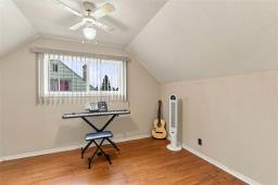 1062 Mountain Avenue, Winnipeg, MB R2X1C7 Photo 15