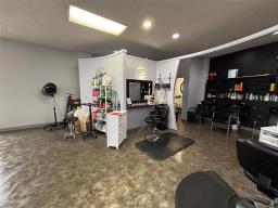 3309 Portage Avenue, Winnipeg, MB R3K0W7 Photo 8