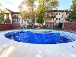 2304 20 Lake Crest Road, Winnipeg, MB R3T5J8 Photo 18