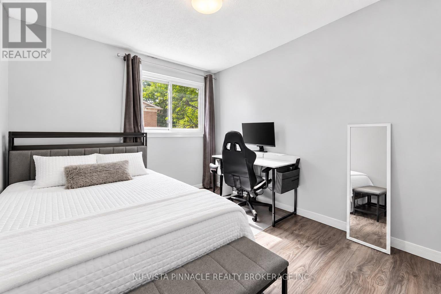 #13 370 HOMESTEAD COURT - Image 31