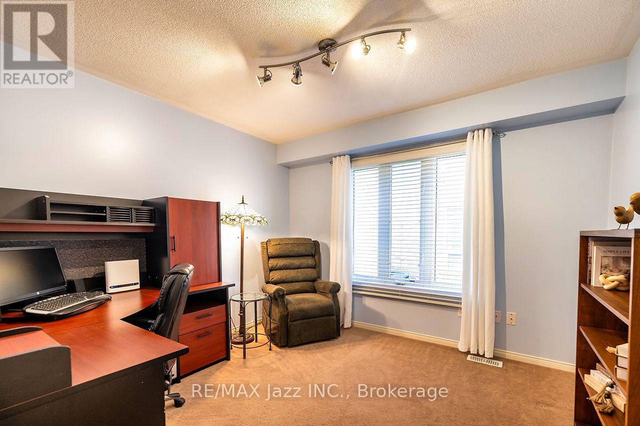 1546 RORISON STREET - 33