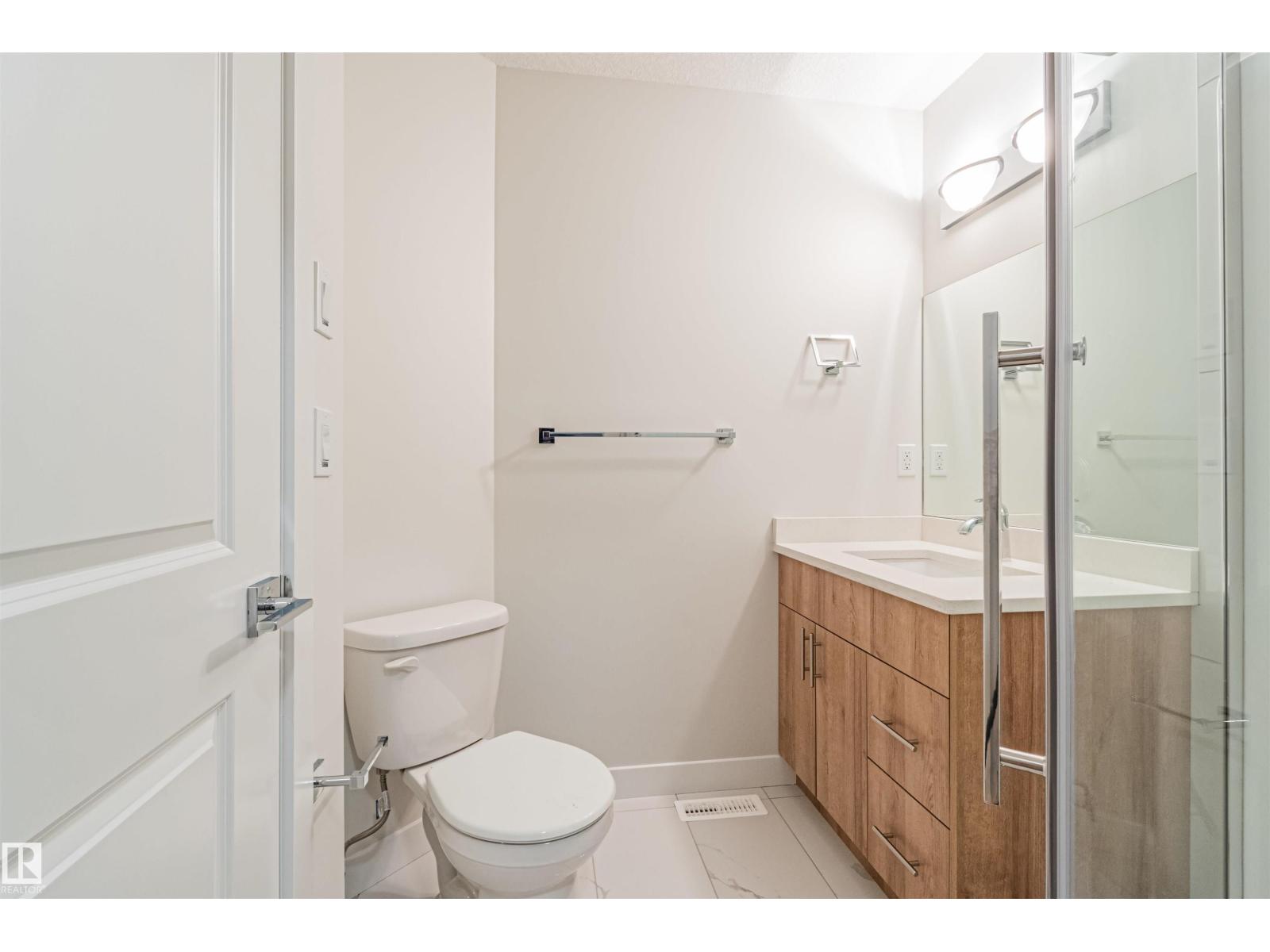 12117 85 ST NW - 15