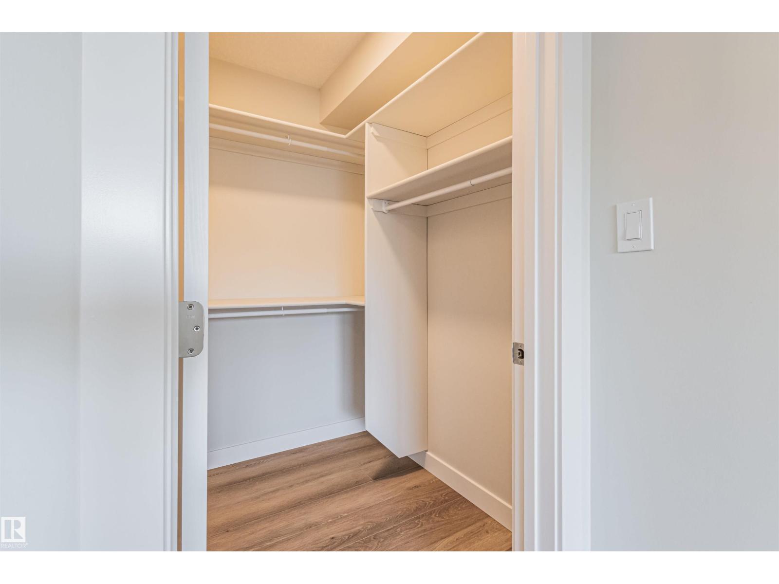 12117 85 ST NW - 18