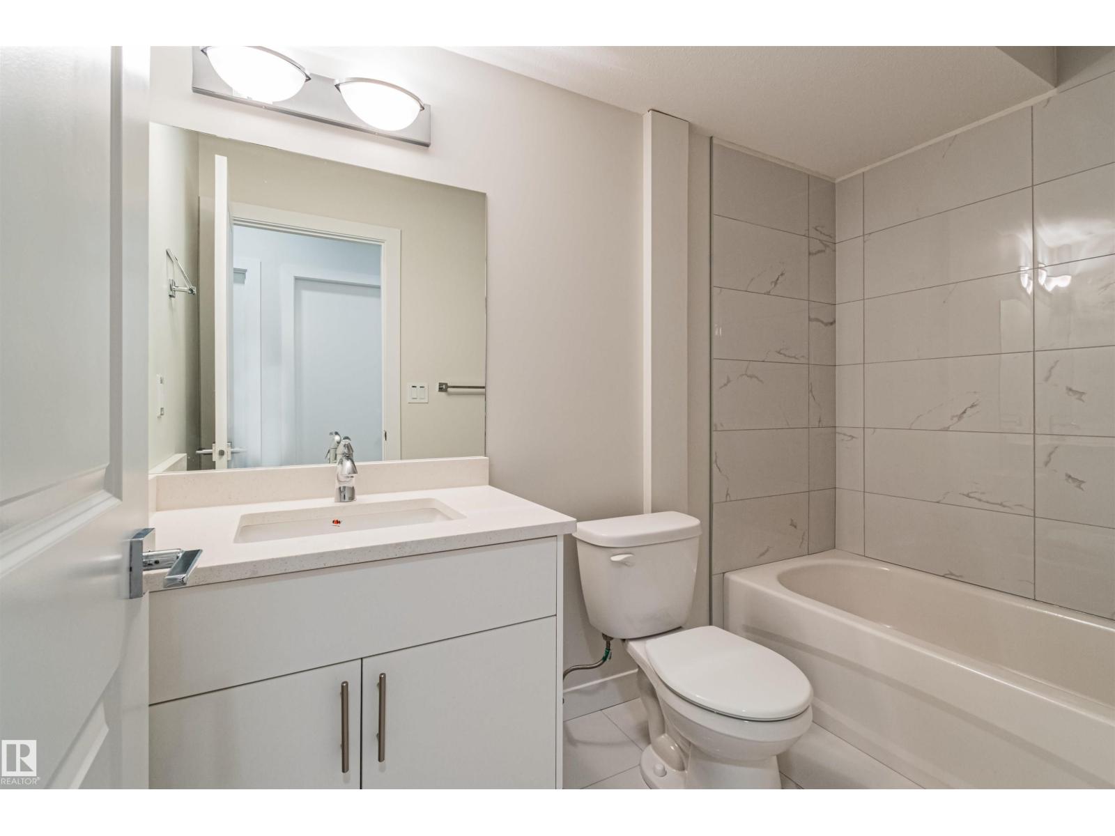 12117 85 ST NW - 34