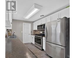 315 Park Avenue W, Haldimand, ON N1A1M7 Photo 11