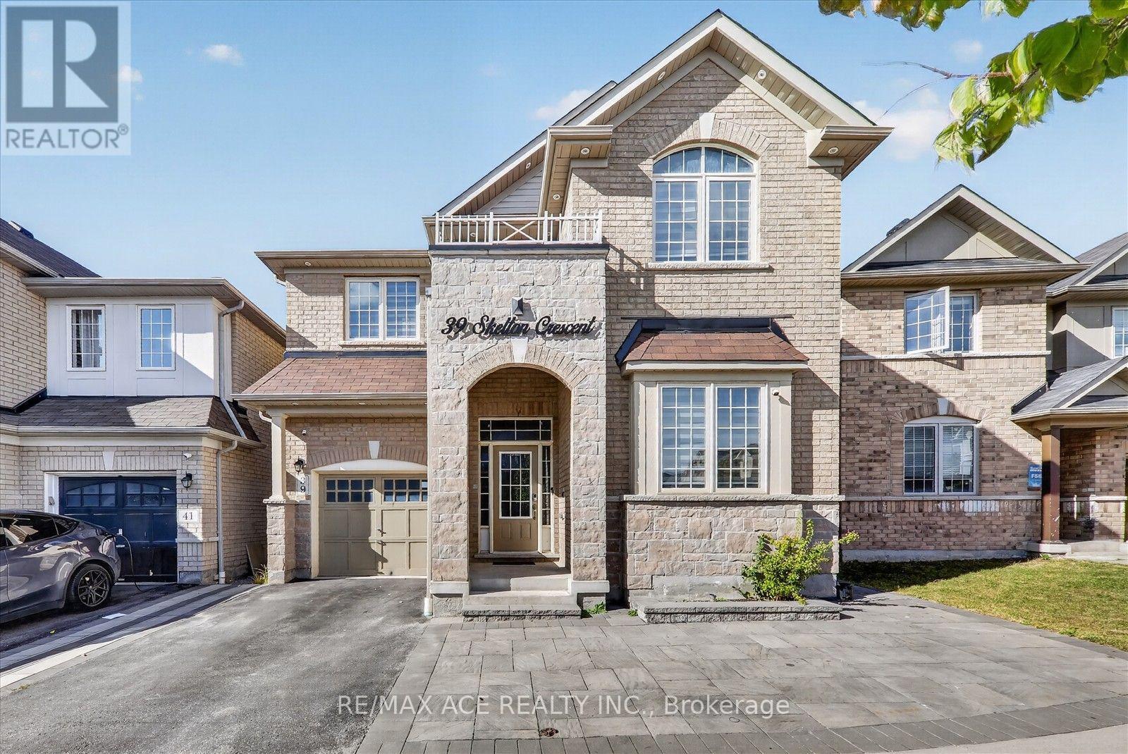 Property for sale at 39 SKELTON CRESCENT