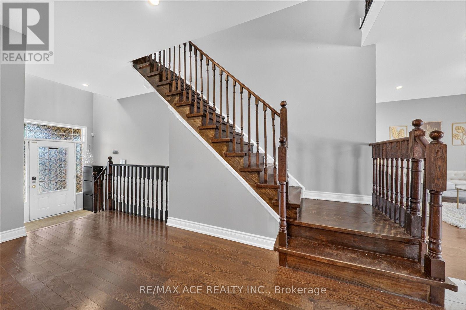 39 SKELTON CRESCENT - 13