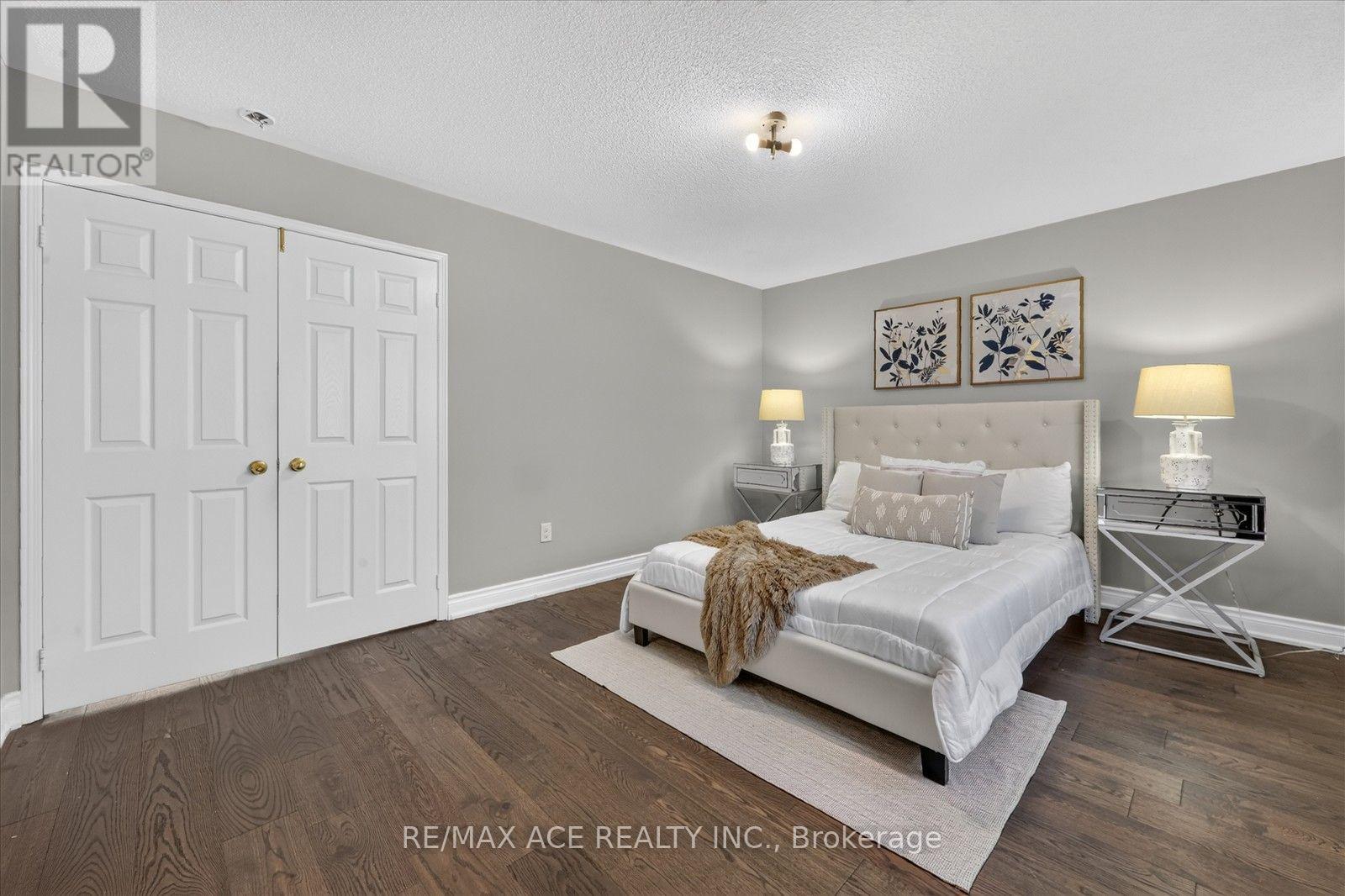 39 SKELTON CRESCENT - 25