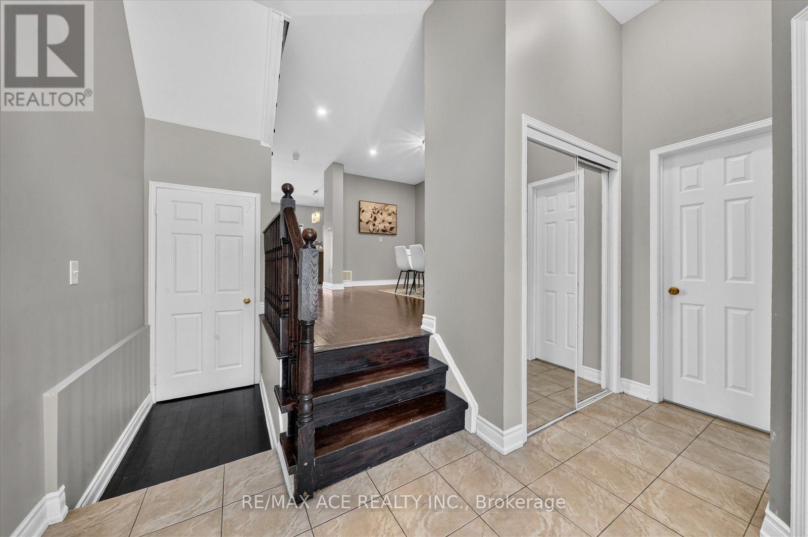 39 SKELTON CRESCENT - 7
