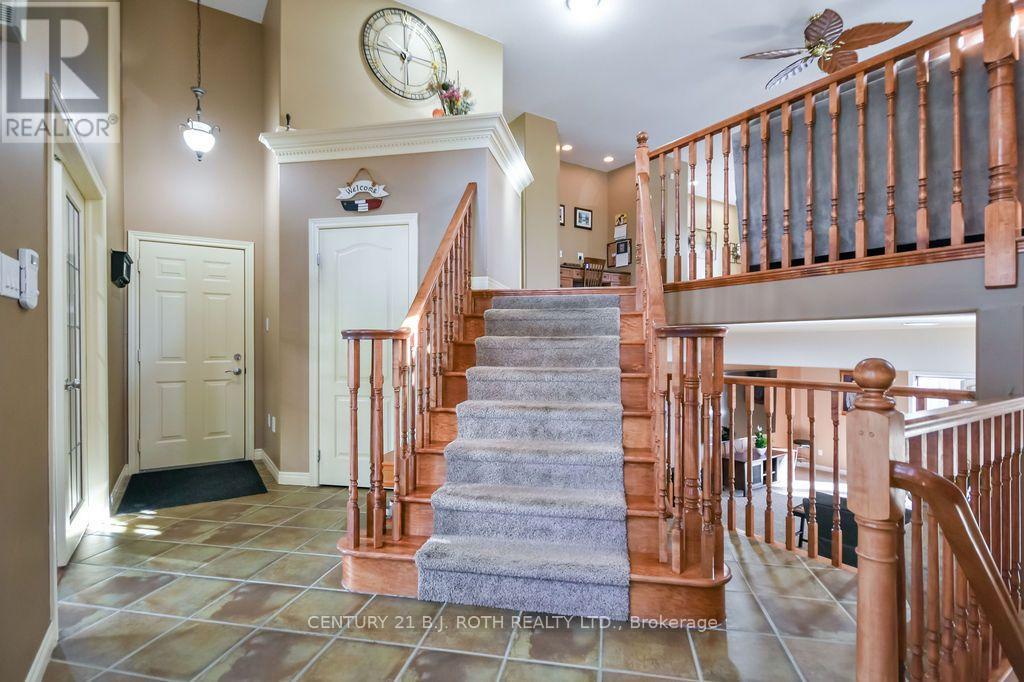21 ARMEDA CLOW CRESCENT - 3