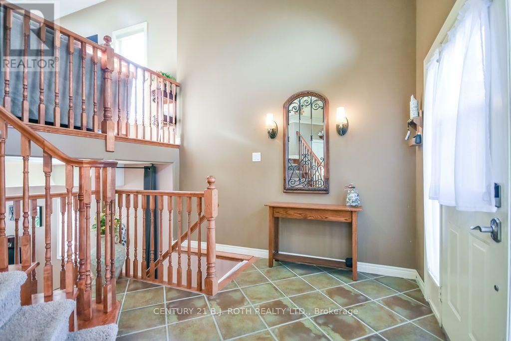 21 ARMEDA CLOW CRESCENT - 4