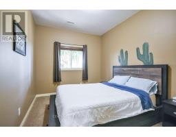 21 Armeda Clow Crescent, Essa, ON L0M1B2 Photo 26