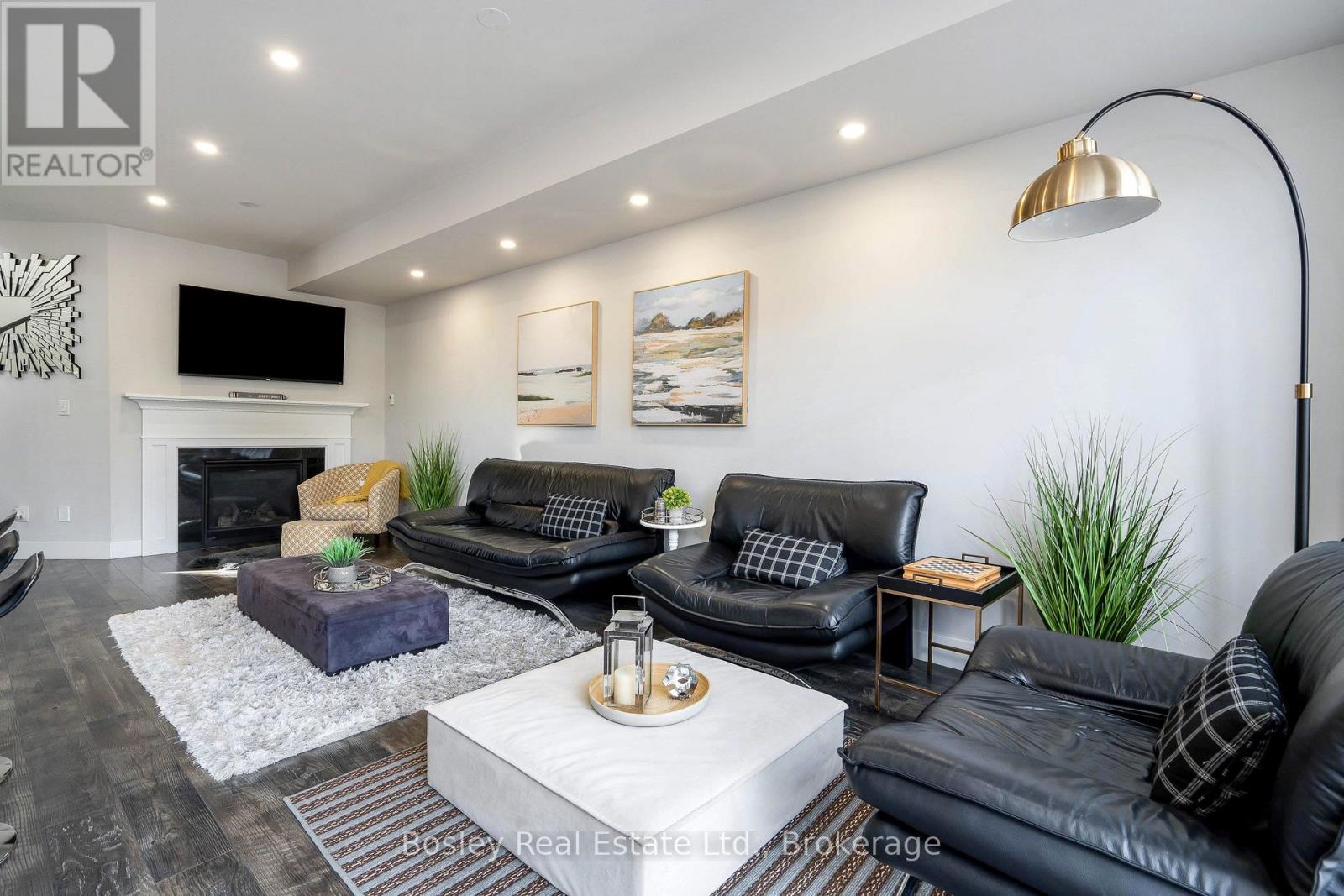 207 COURTLAND STREET, Blue Mountains — photo 4