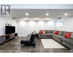 207 Courtland Street, Blue Mountains, ON L9Y4E2 Photo 22