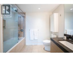 1607 125 E 14th Street, North Vancouver, BC V7L0E6 Photo 15