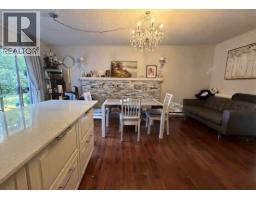 416 Fairway Street, Coquitlam, BC V3K4G2 Photo 8