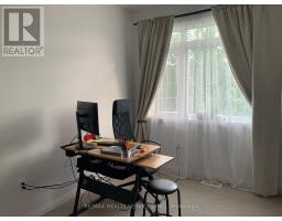 Bedroom 3 - 6 Shay Lane, Hamilton, ON L9G3K9 Photo 6