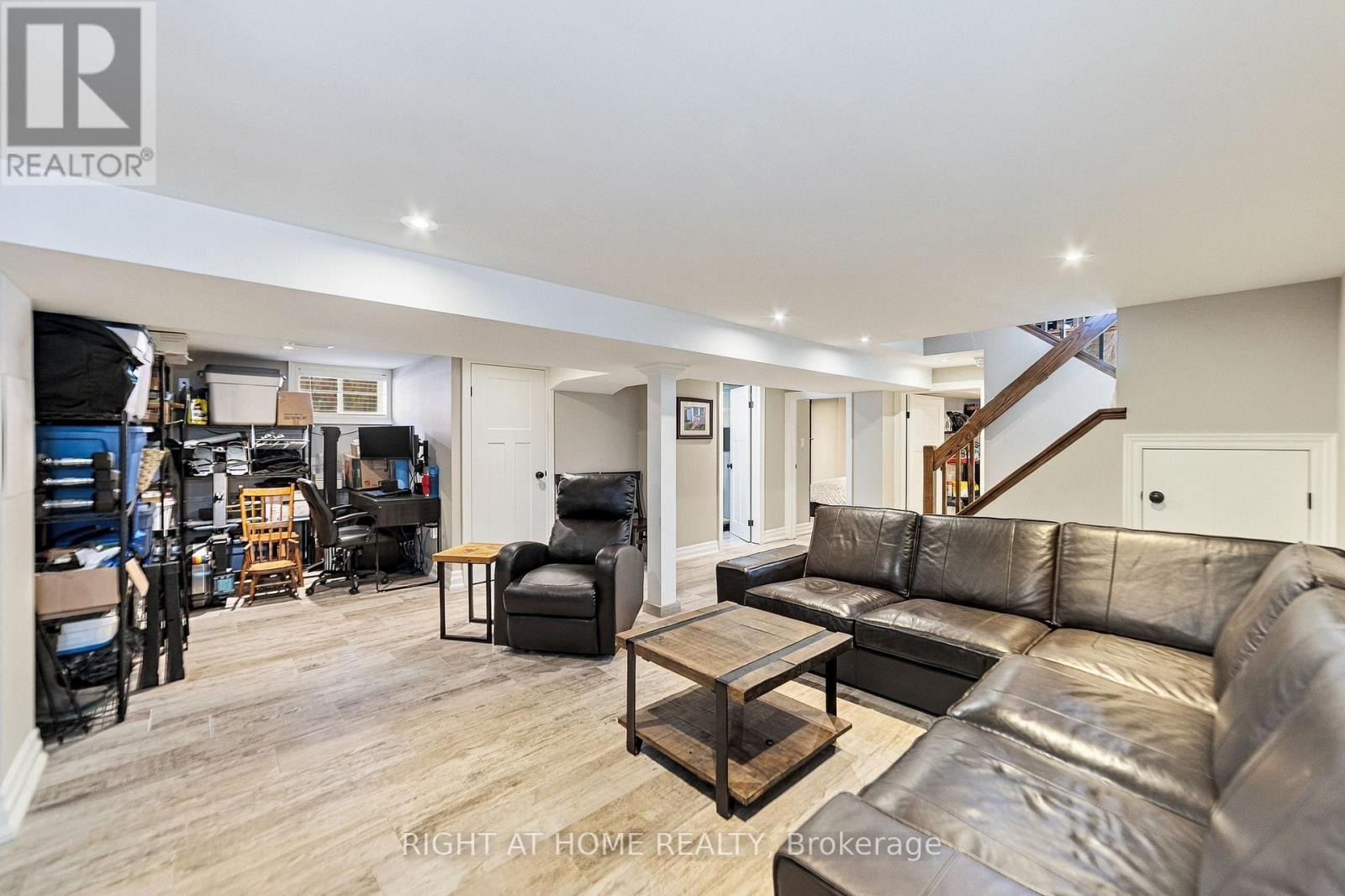 58 UPLANDS AVENUE - Image 25