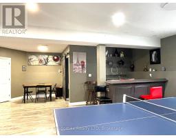 8272 Woodsview Crescent, Niagara Falls, ON L2H3G1 Photo 14